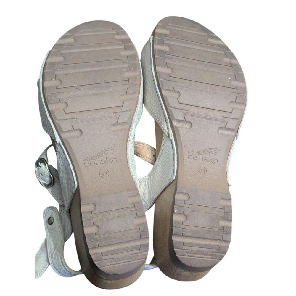 Dansko Fawna EU 41 US 10.5-11 White Snake Print Leather Wedge Sandal Comfort - Picture 4 of 4